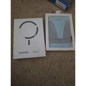 Miroddi Mag Wallet White Ice